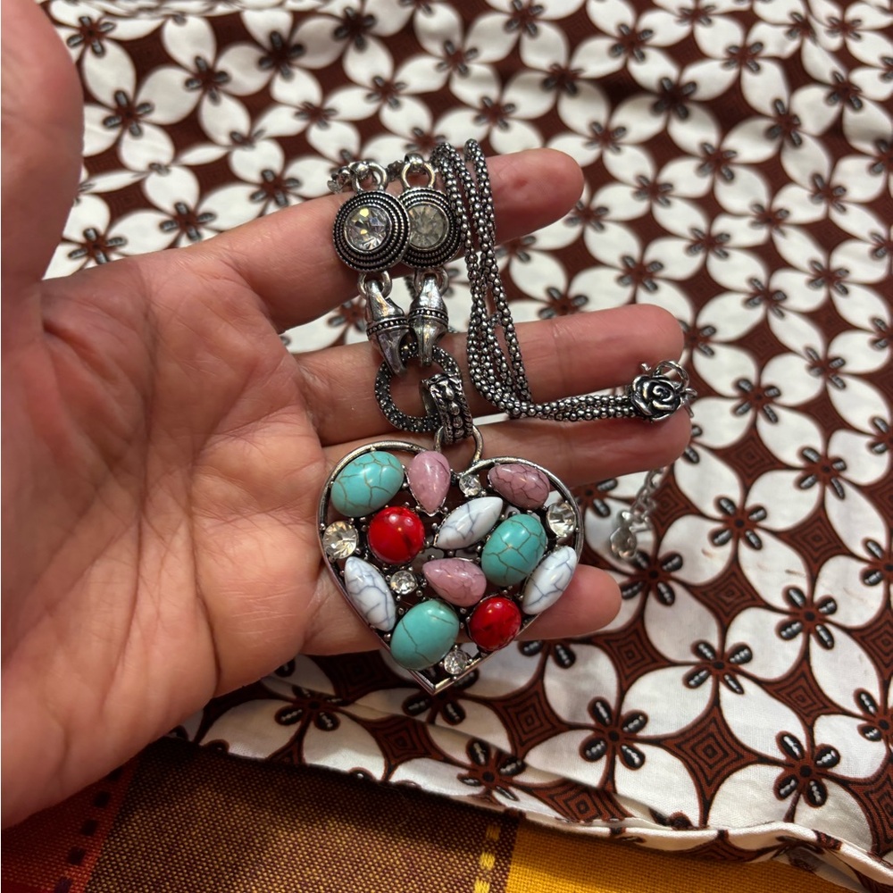 Statement Necklaces - image 8